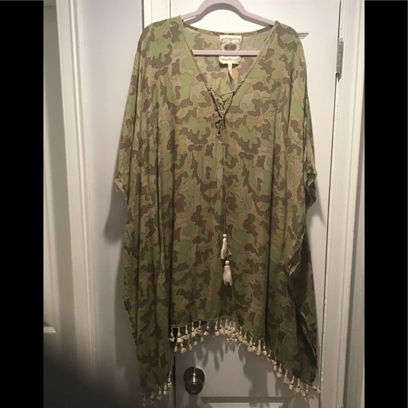 Tops - Z & L Coverup Tunic O/S
